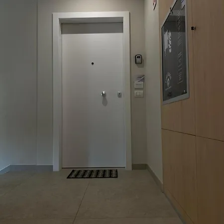 Carlos Palazzo Marisabella Гостевой дом Бари